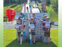 Paweł Wałach na drugim stopniu podium (foto: WSS Wisła)