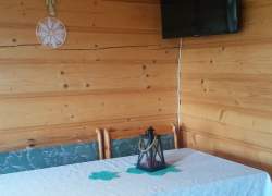 Sala z telewizorem