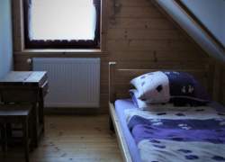 foto. Chatka 100-latka