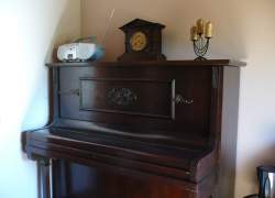 Pianino w jadalni
