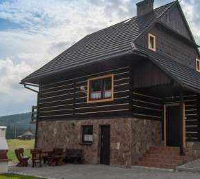 Drewniany domek widok zewnętrzny