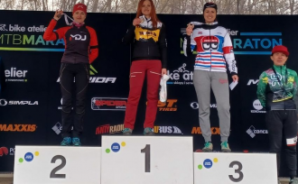 Anna Kaczmarzyk na drugim stopniu podium