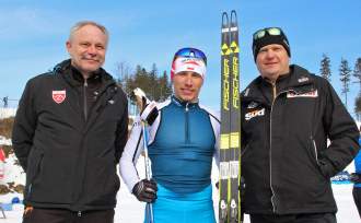 Dominik Bury (w środku), Jarosław Hulawy (z lewej) i Tadeusz Krężelok