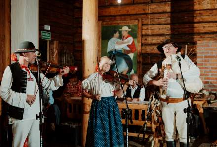 Potańcówka  „U Ujca” fot. Jakub Matuszny