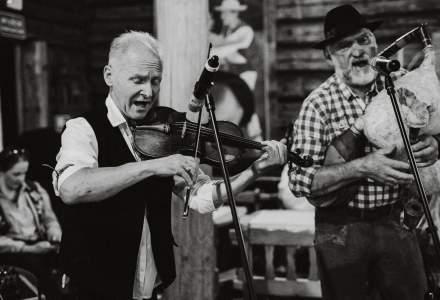 Potańcówka  „U Ujca” fot. Jakub Matuszny