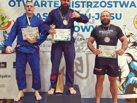 Tomasz Fiedor na najwyższym stopniu podium