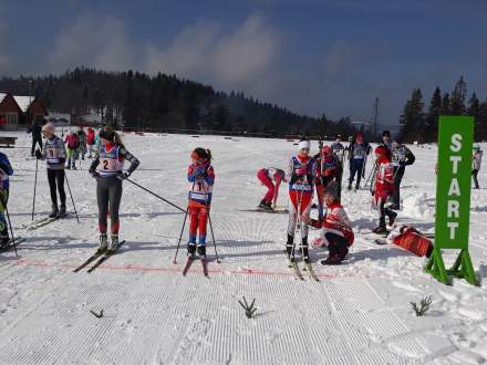 Start kategorii dziewcząt