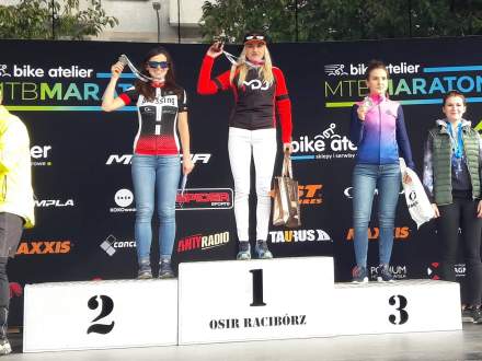 Anna Kaczmarzyk na podium - miejsce 1