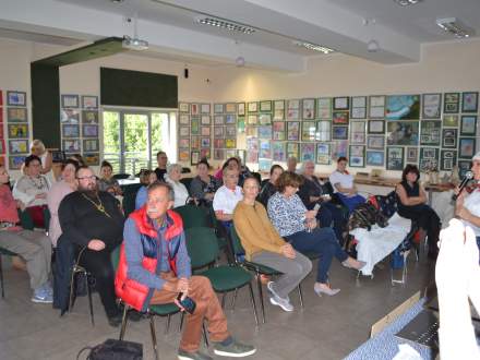 Konferencja dotycząca stroju regionalnego