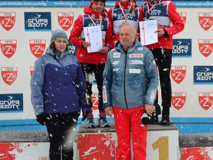 Podium 10 km kobiet z Agatą Warło (3 miejsce)