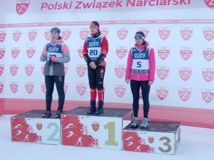 Marcelina Wojtyła na najwyższym stopniu podium