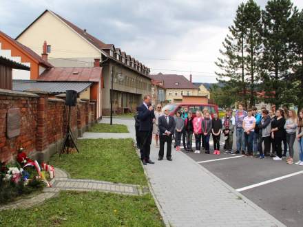 Ku pamięci pomordowanych po 72 latach