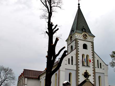 Poświęcenie nowego samochodu strażackiego