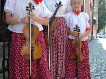 Monika Wałach - Kaczmarzyk z uczennicami