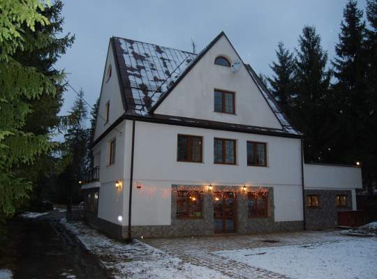 Widok zewnętrzny - murowany budynek
