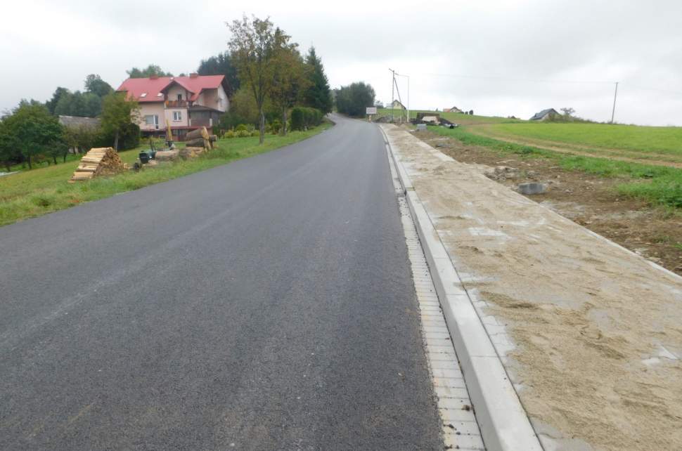 budowa chodnika i remont nawierzchni - odcinek I