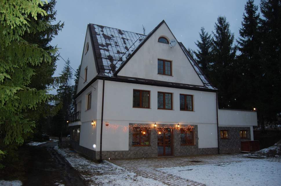 Widok zewnętrzny - murowany budynek