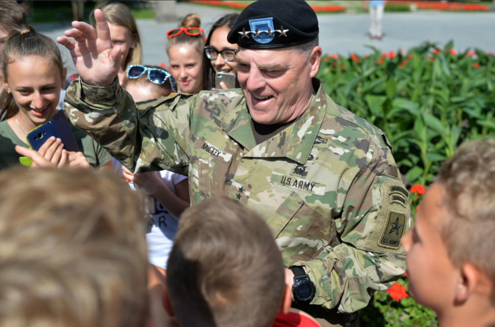 Gen. Milley na Grobie Nieznanego Żołnierza